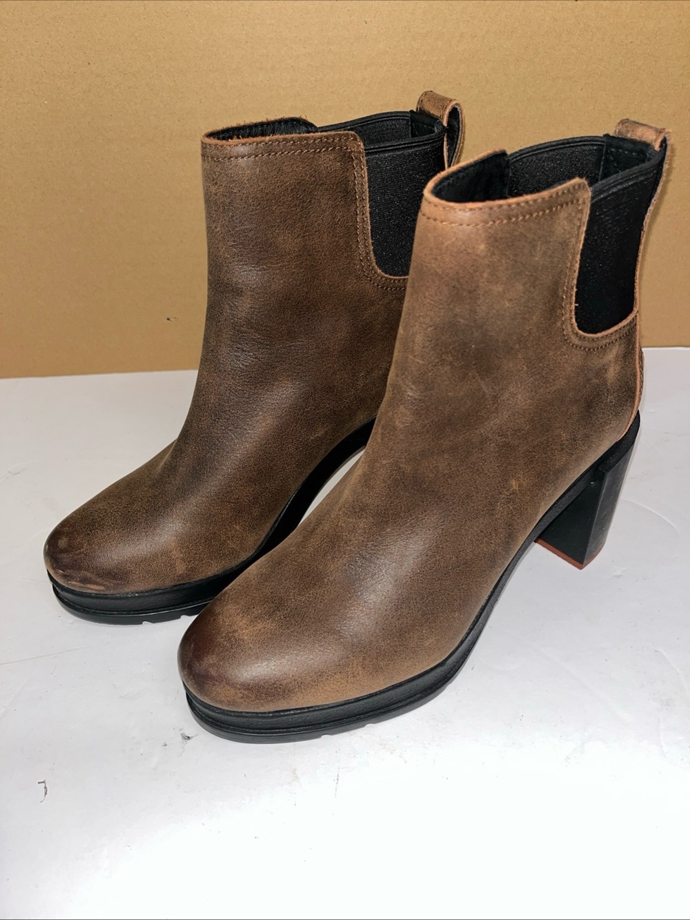 A+ Womens Sorel Blake Chelsea Boot Burro Brown 8.5 Waterproof High Block Heel
